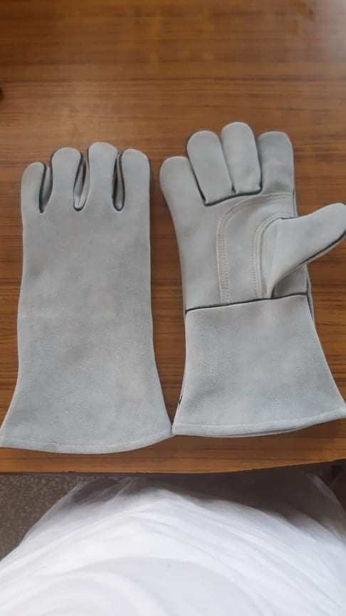 GLOVES 719